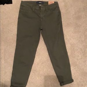Hollister army green boyfriend jeans